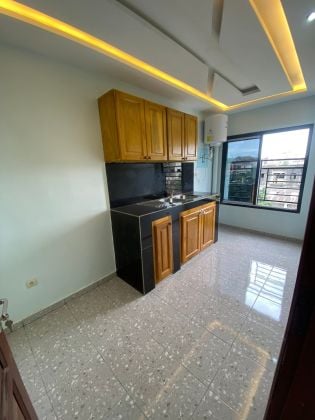 Moderno appartamento in affitto a Bonamoussadi 