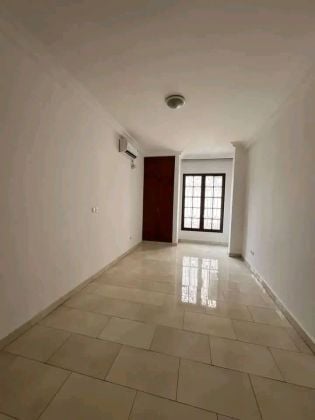 Apartamento de lujo en alquiler en Bali, Douala 