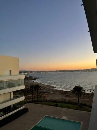 À vendre – Appartement avec vue imprenable sur la baie de ...