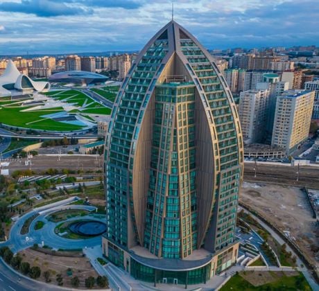 The Ritz Carlton! 3 bedroom new amazing apt. 