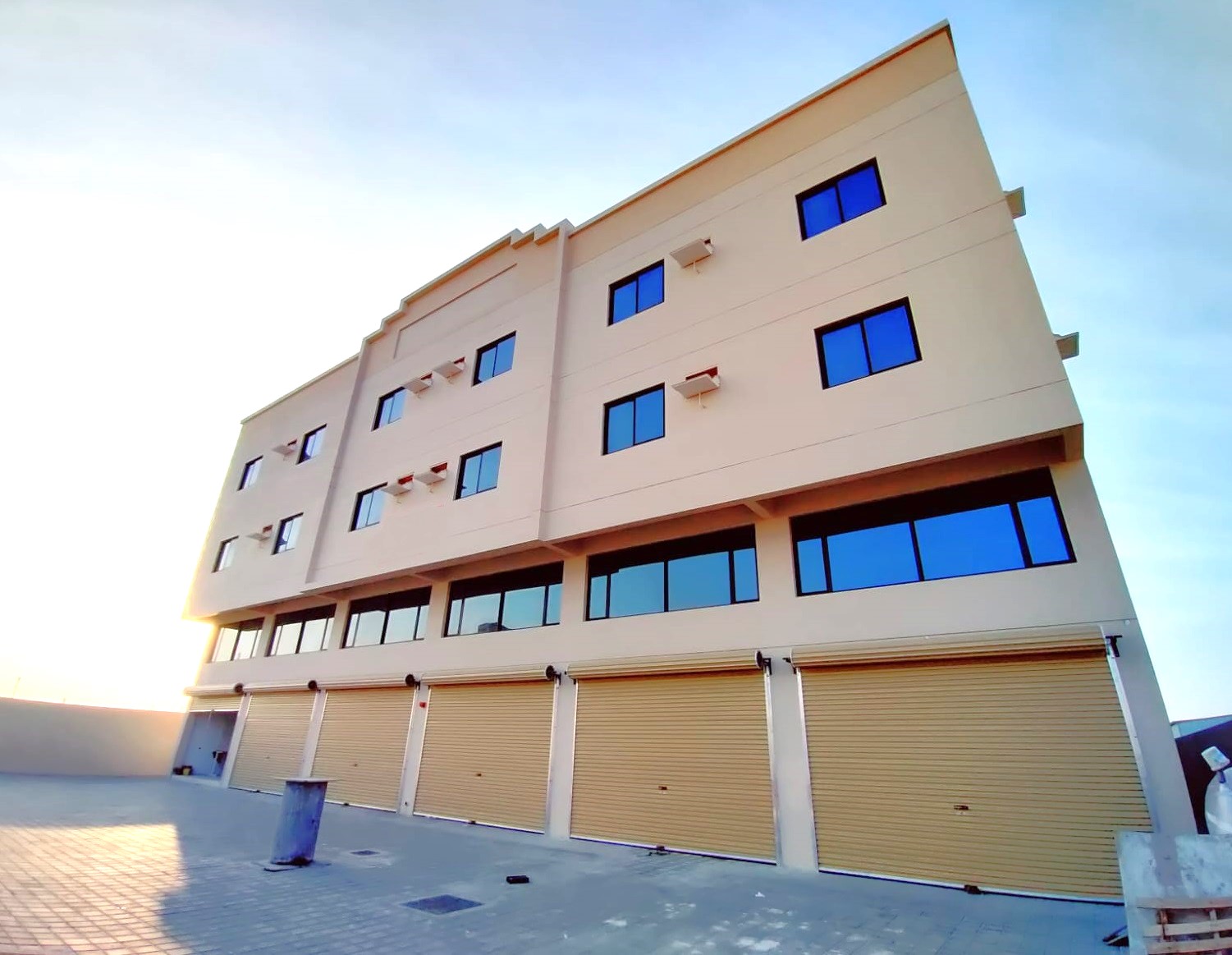 Brand New Commercial Building for Sale in Mameer BD.1,300,000/-