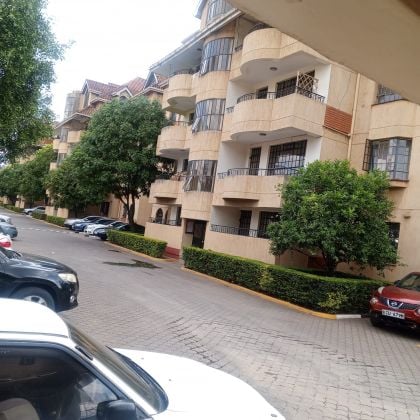 Emplacement privilégié à Nairobi avec des ...