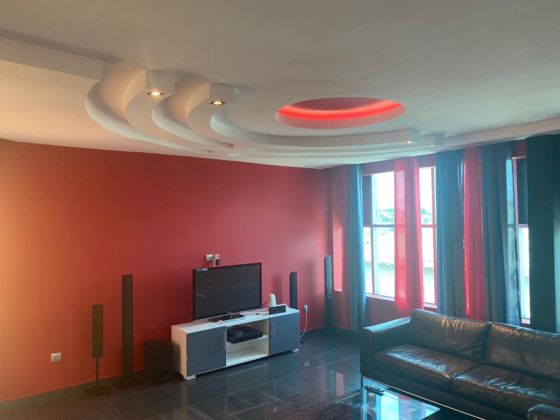 Apartamento amueblado en alquiler en Nyalla Camwater)