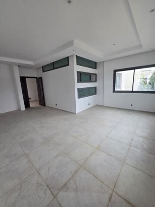 IN VENDITA | DIECI VILLE F6 CON PISCINA | BINGERVILLE MAMMA E BAMBINO