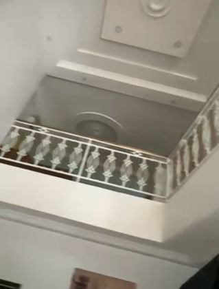 Modern, high-end villa, 20% renovated, for sale in the residential area of ...