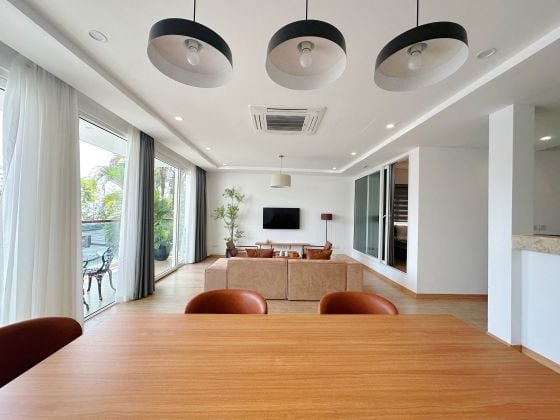 Magnifique appartement avec vue sur le lac et meublé de ...