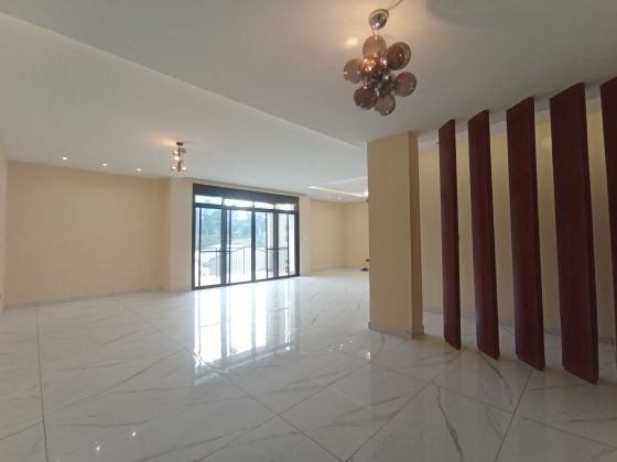 Appartement de 03 chambres à GOLF 