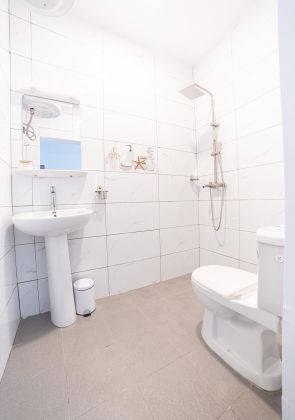 A furnished villa located in Fidjrossè Gondouana 