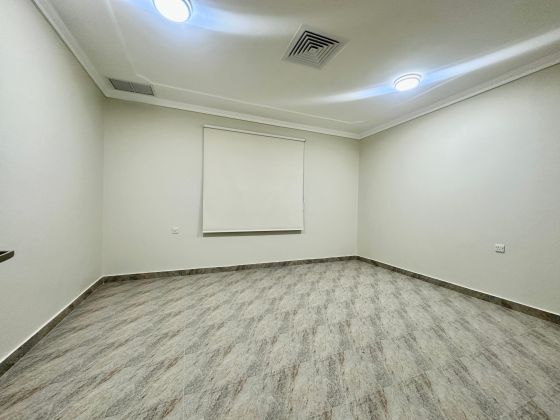 500 SQM Fully newly renovated villa in Salwa