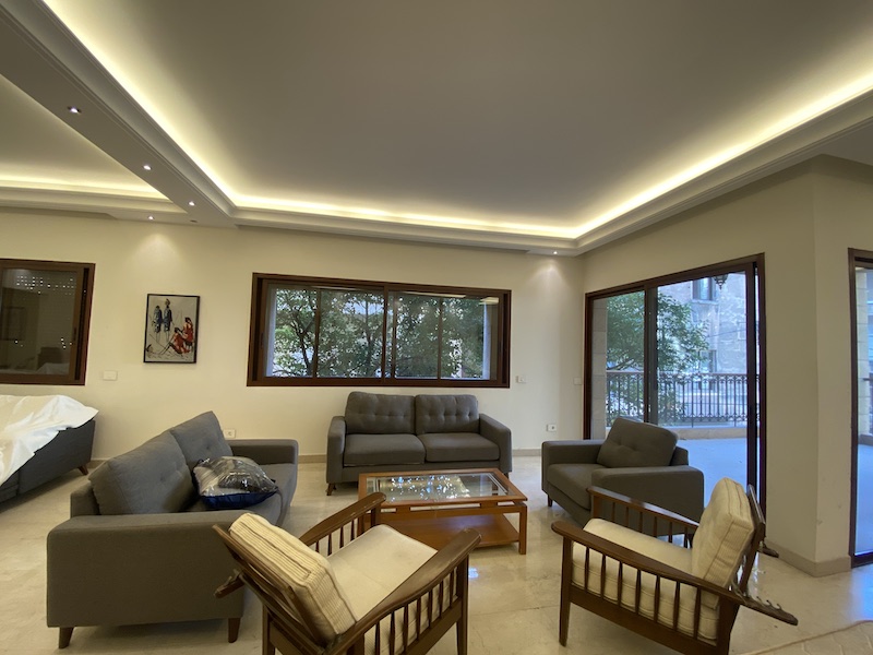 Fully furnished apartment for rent in Gemmayzeh 4 bedrooms with parking