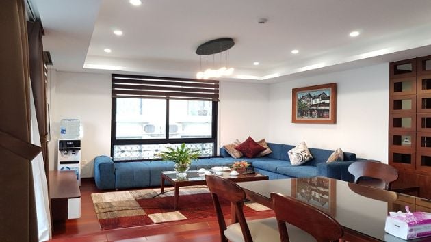 Very nice and modern 2 – bedroom apartment in Au Co street, Tay Ho ...