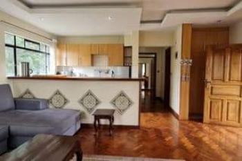 Runda, 1 dormitorio amueblado.