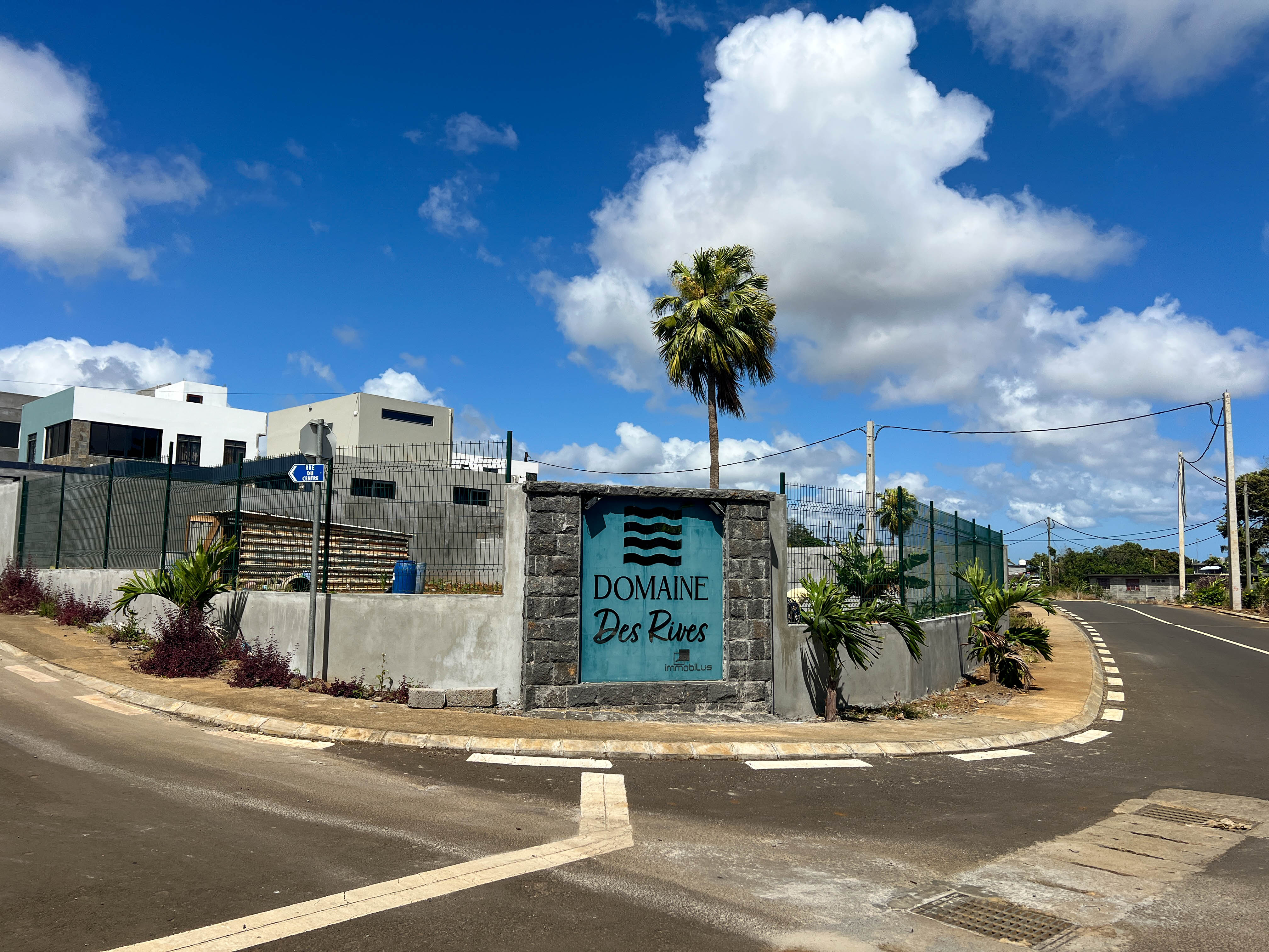 FOR SALE - A PLOT OF LAND - THE MOUNT