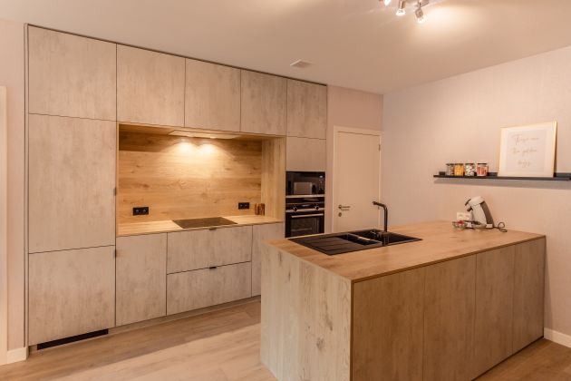 Abalona Business / Holiday flats Short or Long Term Furnished Apartments ...