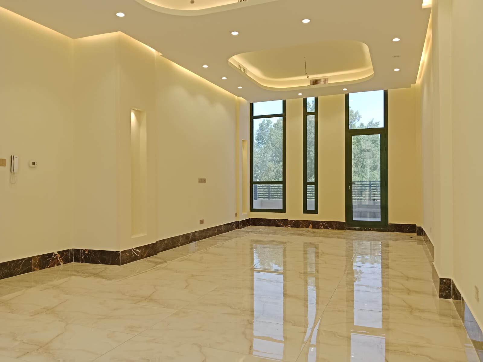 Brand New Penthouse for rent in Abu Al-Hassaniya