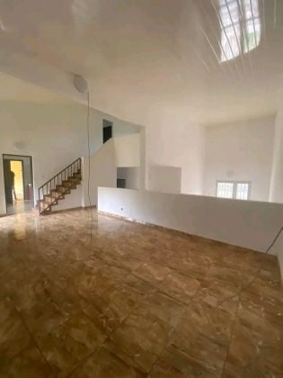 Villa duplex a Rosiers cocoteraie a Gd Bassam 