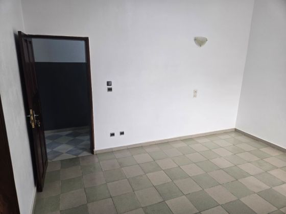 3 Chambres salon vide Fidjross&#2013265928;