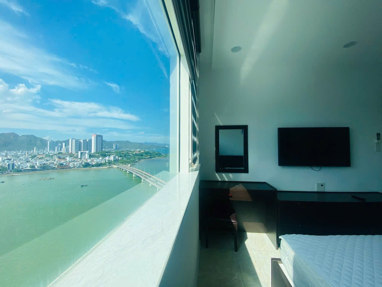 2BR Apartment at Muong Thanh Khanh Hoa For rent Nha Trang