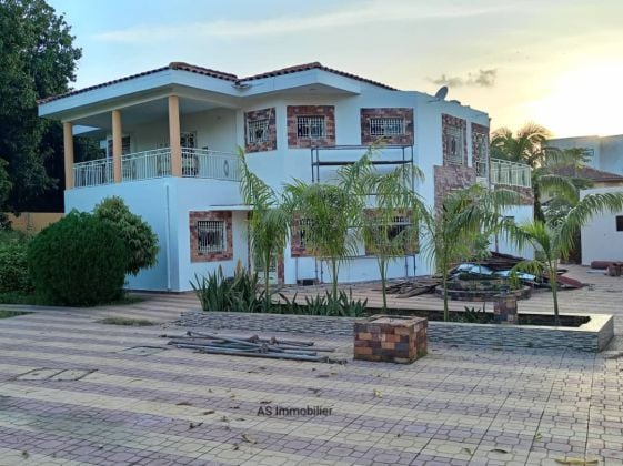 Duplex à louer à sébénikoro