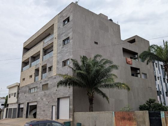 IMMEUBLE R+2 À VENDRE À LOMÉ AU CENTRE VILLE À ...