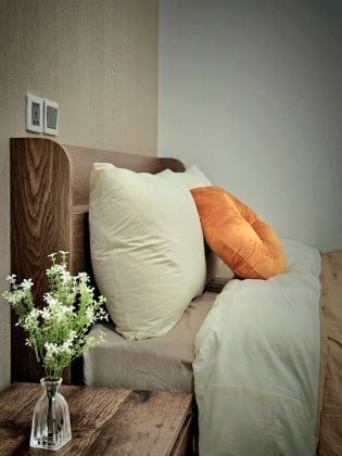 Luxury, elegant 2 – bedroom apartment near Lotte Ba Dinh for rent