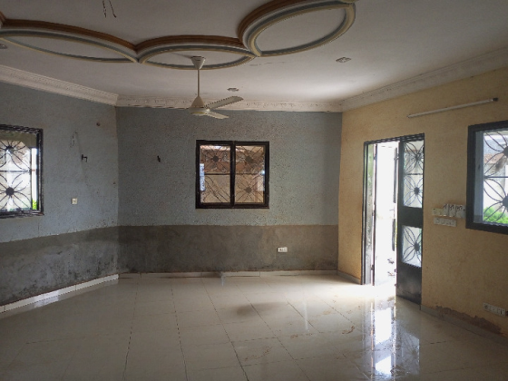 UNE BELLE VILLA DE TYPE F6 BÂTIE SUR UNE PARCELLE D'UNE SUPERFICIE ...