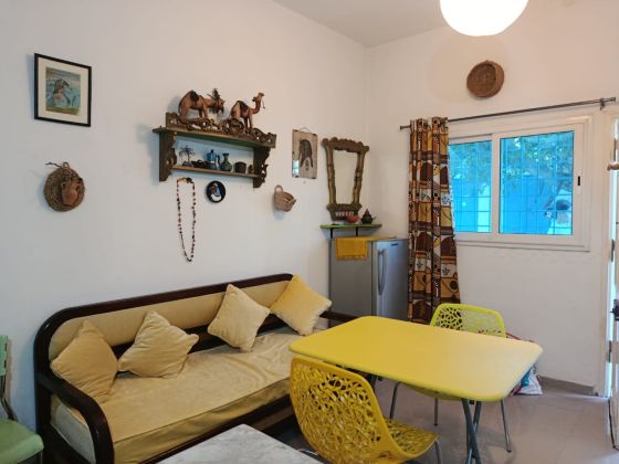 A louer un petit duplex meublé très bien situé ...