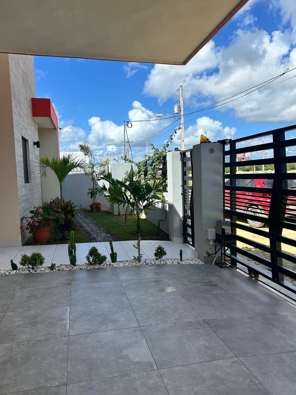 Modern Luxury Home for Sale Montellano, Puerto Plata, Dominican Republic A stunning, like-new modern home.