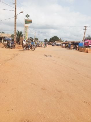 LES PARCELLES SONT SITUÉES À 3,5km DU GOUDRON ZÈ- ...