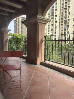 3 bedrooms apt near Suzhou Center mall with big open terrace