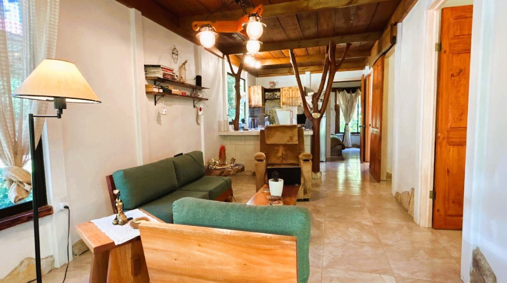 CASA EN VENTA EN EL ROBLE, PÉREZ ZELEDÓN – $170,000 USD