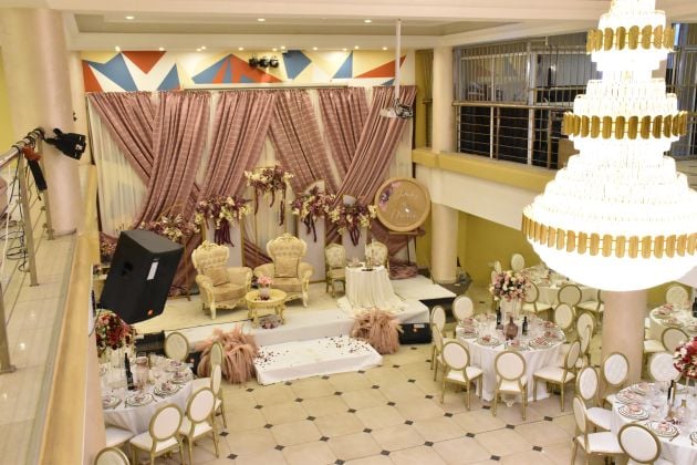 500-SEATER PARTY HALL