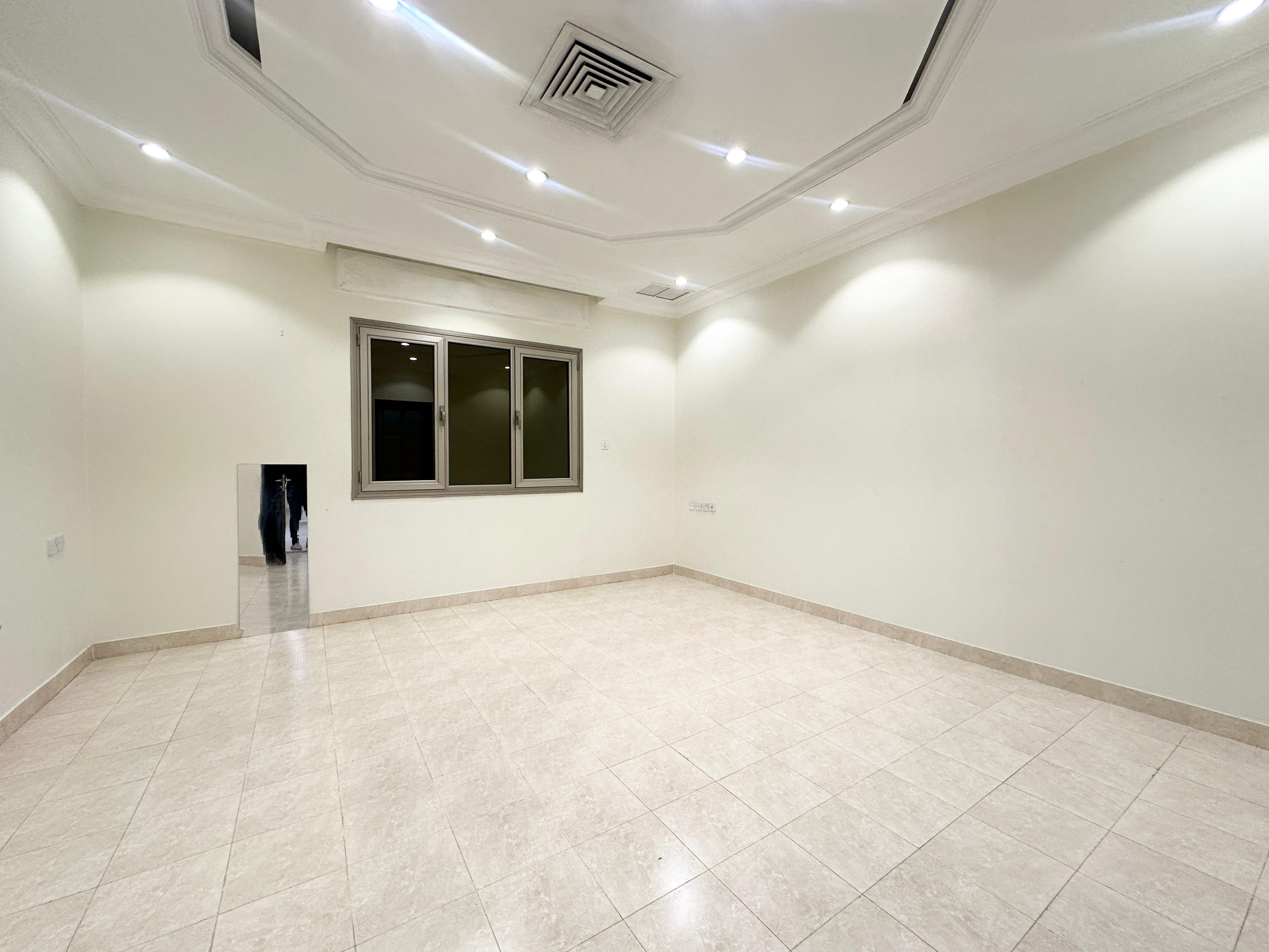 Four Master bedroom floor rent in Mangaf