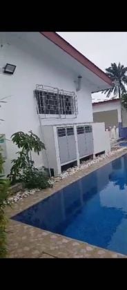 Alouer a cocody danga, une villa basse de 3chambres, 1salon, une salle ...