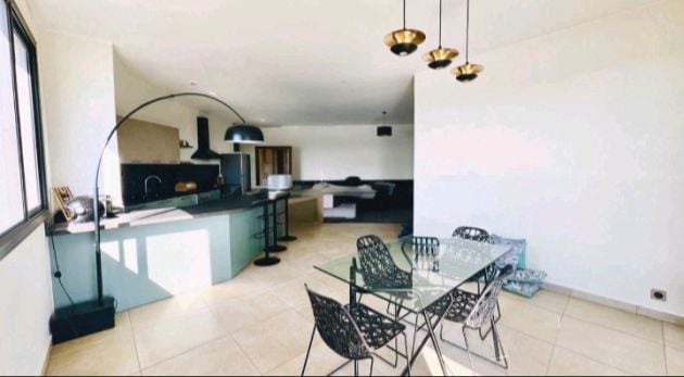 IVANDRY LARGE FURNISHED 3-ROOM APARTMENT ON THE EDGE OF LAKE MASAY WITH ...