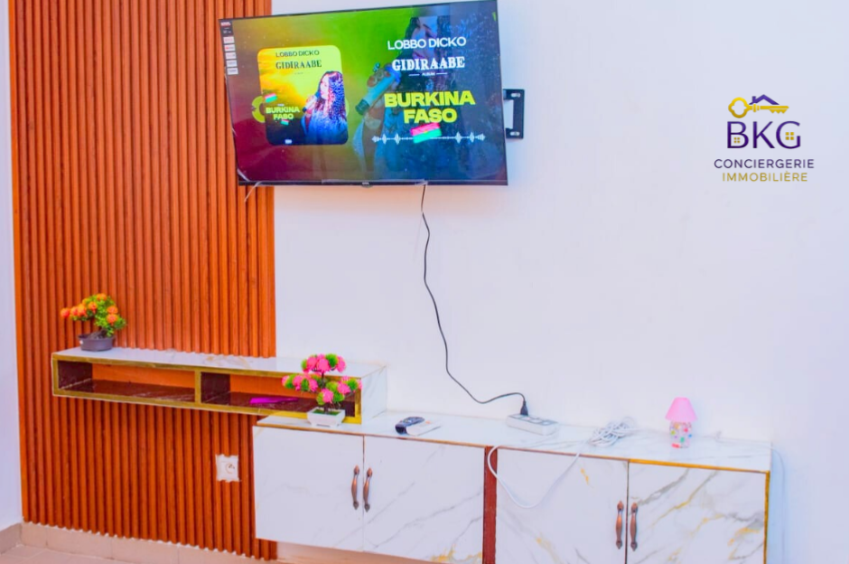 ESTUDIO CLIMATIZADO, APARTAMENTO CÓMODO EN OUAGA 2000, BURKINA FASO