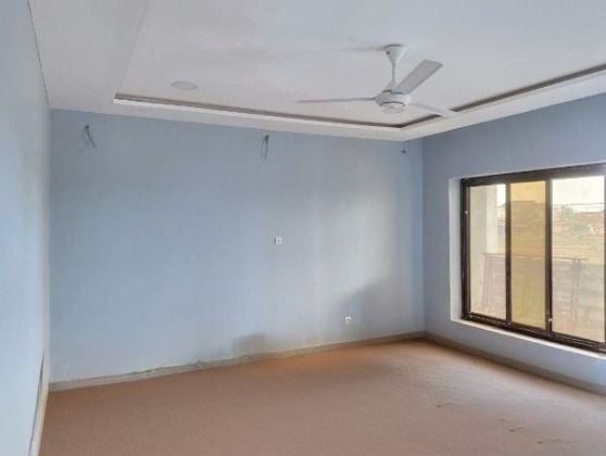 UN BEL APPARTEMENT DE TYPE F4 SITUÉ AU PREMIER NIVEAU EN LOCATION ...