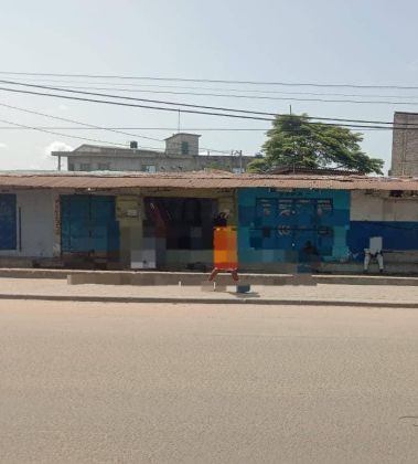 391M2 À VENDRE AU BORD DU GOUDRON À COTONOU -AGONTINKON  ...