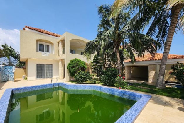 Villa à vendre à Baguida Cité Baies des Anges