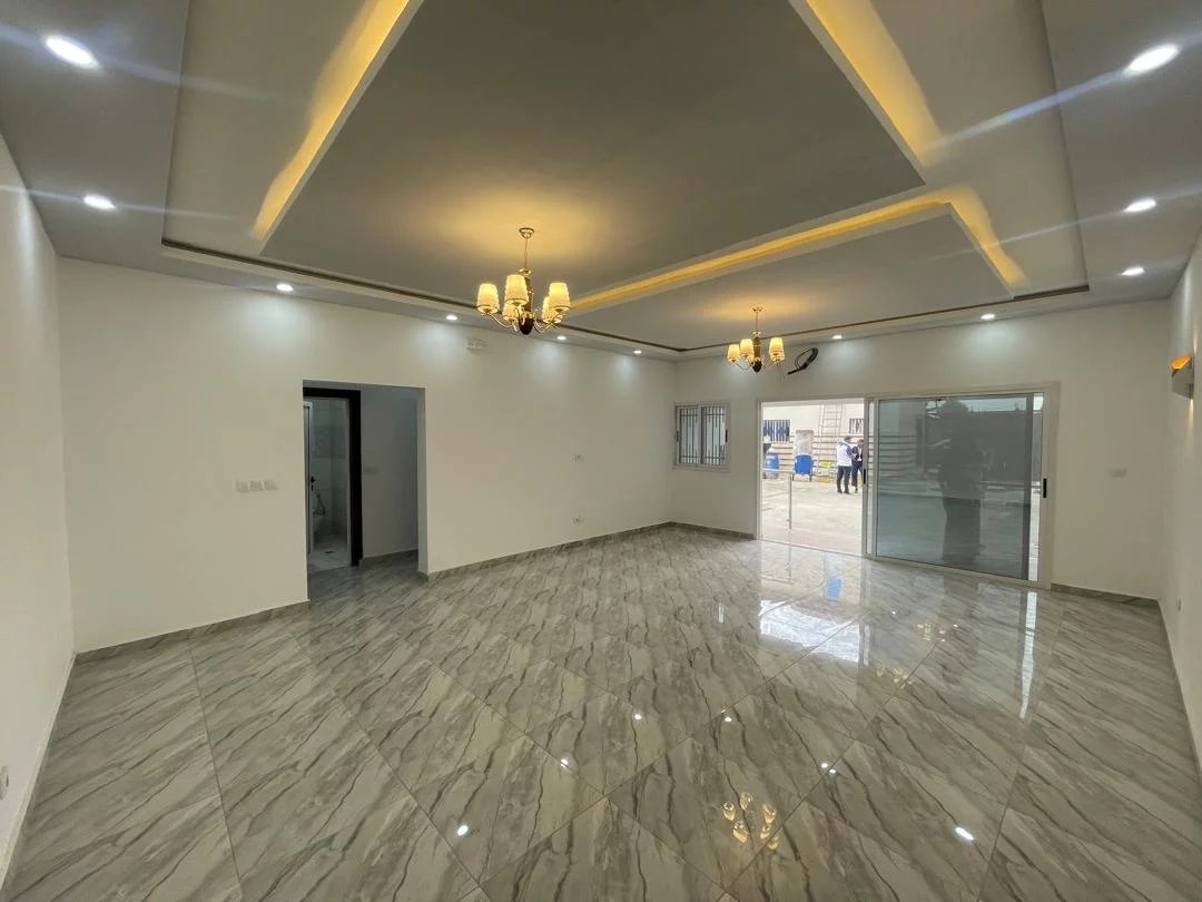 En venta - apartamentos de 3 habitaciones - Adjamé Bingerville, cruce italiano.