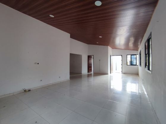 VILLA BASSE DE 04 PICES EN LOCATION - COCODY FAYA ATCI