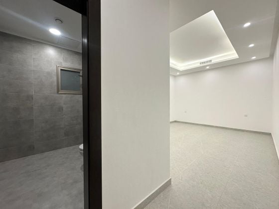 Elegant 4-Bedroom Floor for Rent in Al-Siddeeq