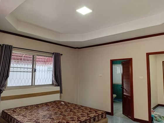 Single house on Soi Nen Plab Wan for rent, 25,000 baht