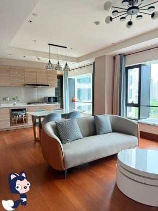 Eslite service apt/1bed/luxaury modern decor/bran new/best quality