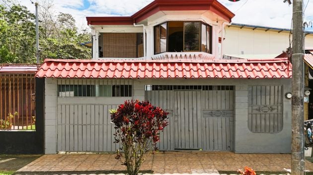 Casa adosada en venta: combinación perfecta de privacidad y ...