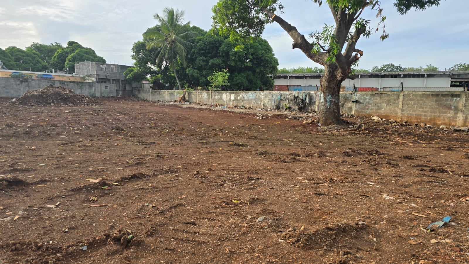 �� Terrain à vendre – Port Louis, Maurice