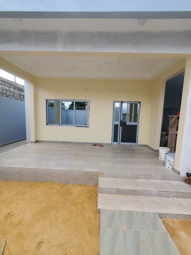 NICKEL villa en vente à Lomé/Togo saisie à ADIDOGOMÉ SAGBADO 