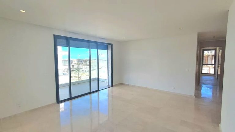 Alquiler a largo plazo: Apartamento de lujo a estrenar en Casa Finance City, Casablanca