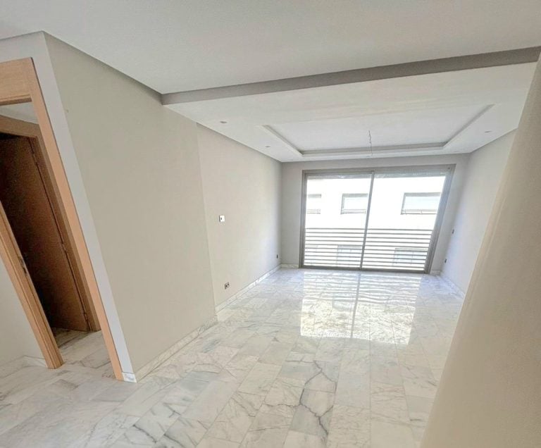 Alquiler de larga duración – Apartamento nuevo de 90 m² con aparcamiento, Les Princesses Casablanca