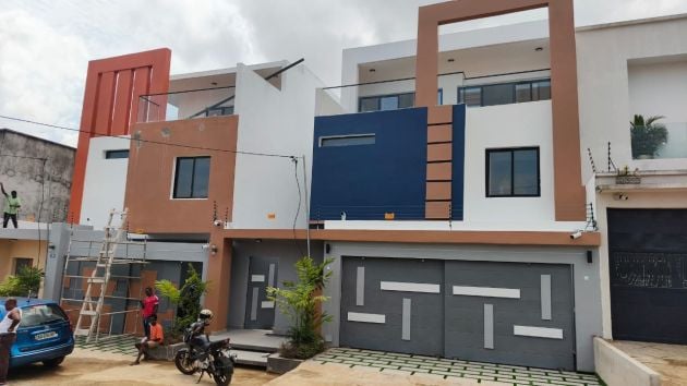 VENDITA DI 2 APPARTAMENTI DUPLEX DI ALTO STANDARD CON 6 CAMERE NELLA ZONA ...